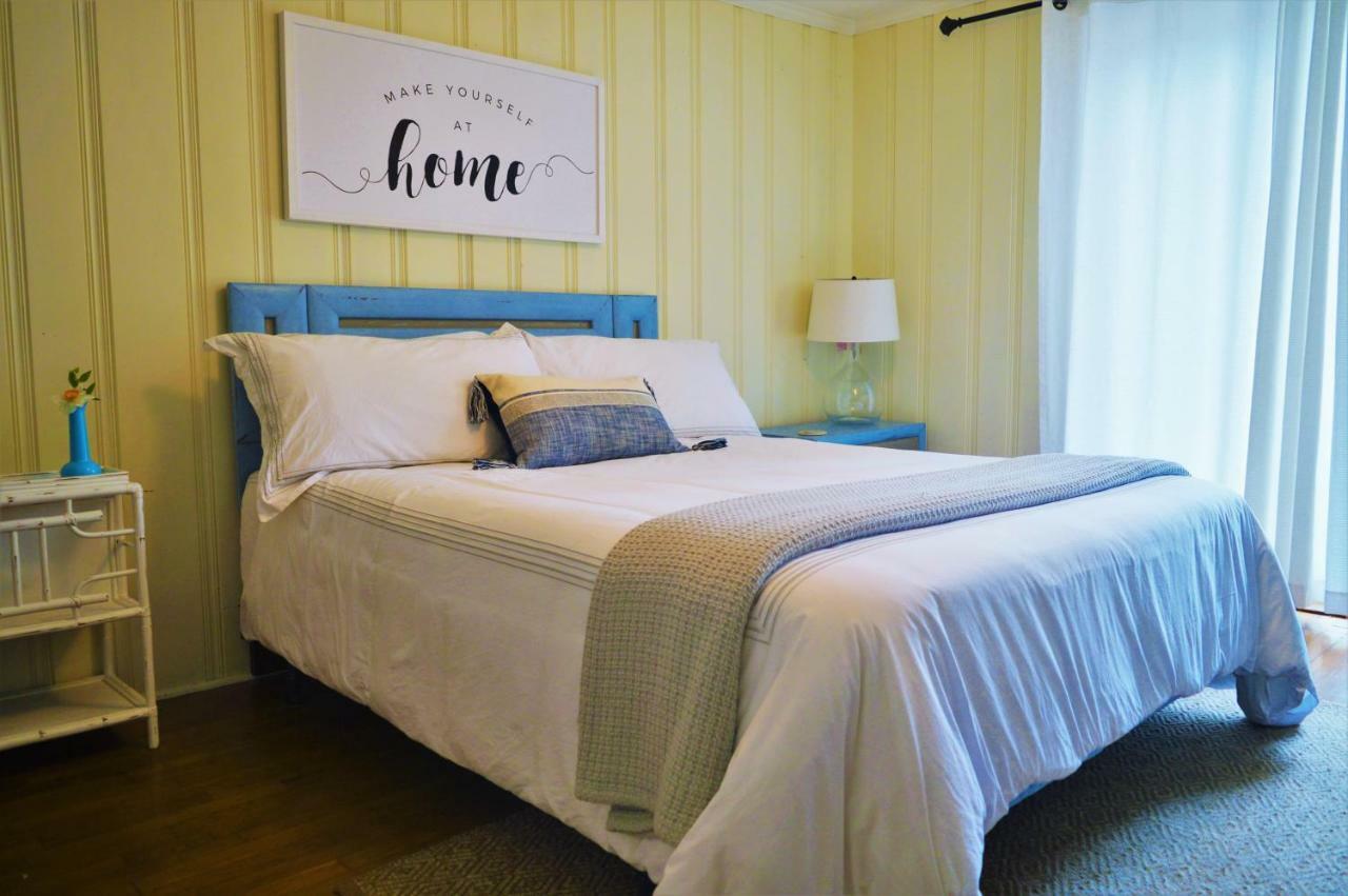 בת'אני ביץ' Meris Gardens B&B מראה חיצוני תמונה